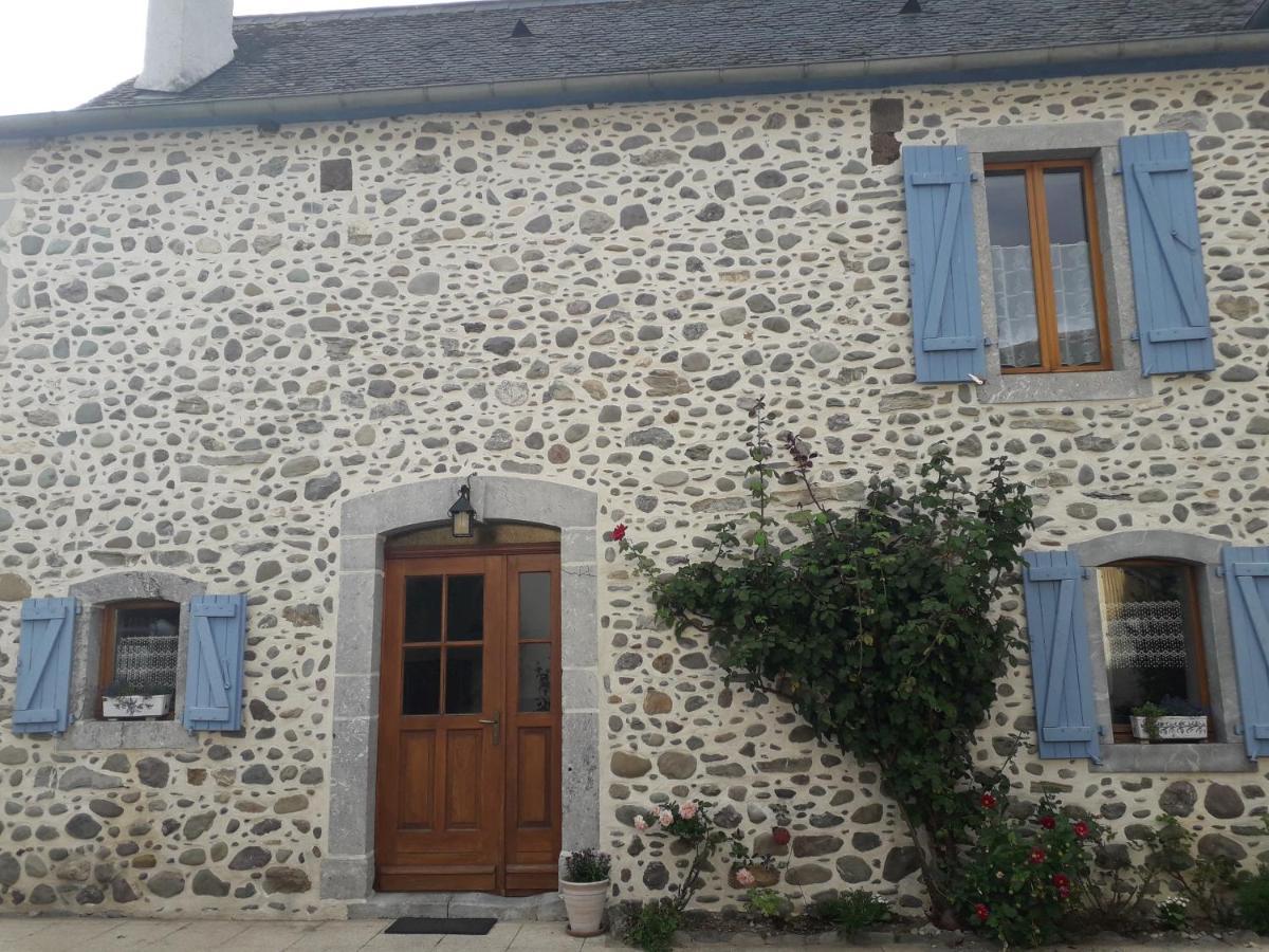 Meuble De Tourisme Au Coeur Du Village A Aramits , Haut Bearn Luaran gambar