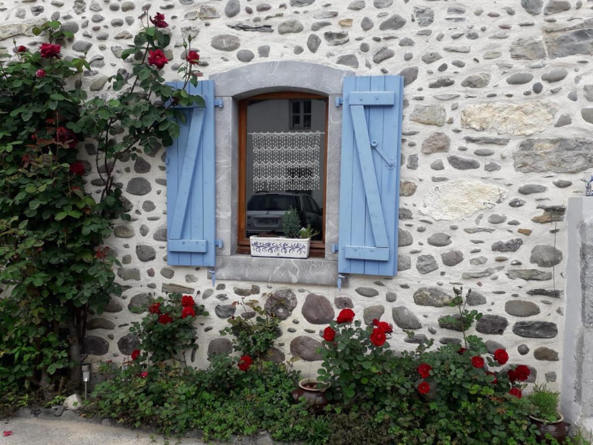 Meuble De Tourisme Au Coeur Du Village A Aramits , Haut Bearn Luaran gambar