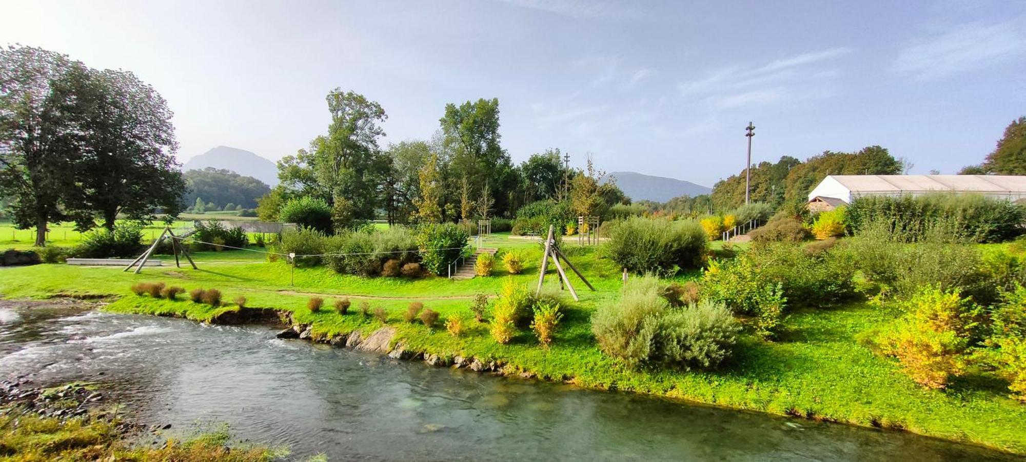 Meuble De Tourisme Au Coeur Du Village A Aramits , Haut Bearn Luaran gambar